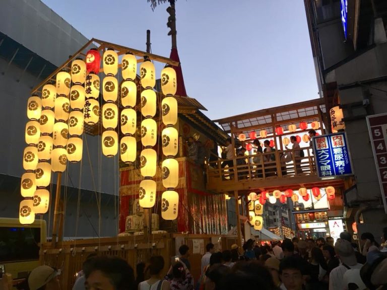 37027393_1971007152930086_6090825828357111808_n