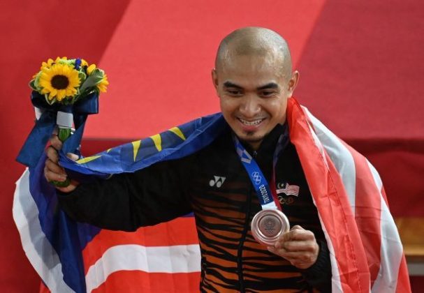 Dato’ Azizulhasni Awang: The Pocket Rocketman | 'Monomousumi'