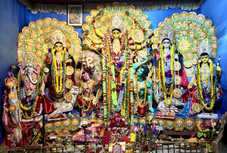 44342360_2113929998637800_721980154166902784_n