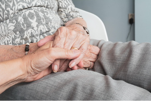 Why Community Is One of the Secrets to Healthy Aging