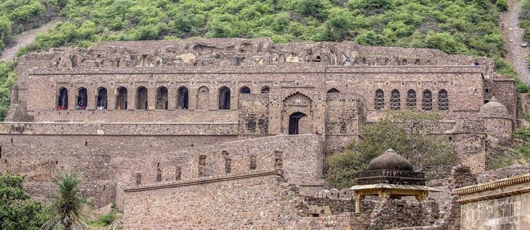 Bhangarh_Fort-1024x445