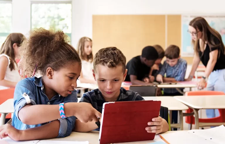 Traveling Generation Awareness