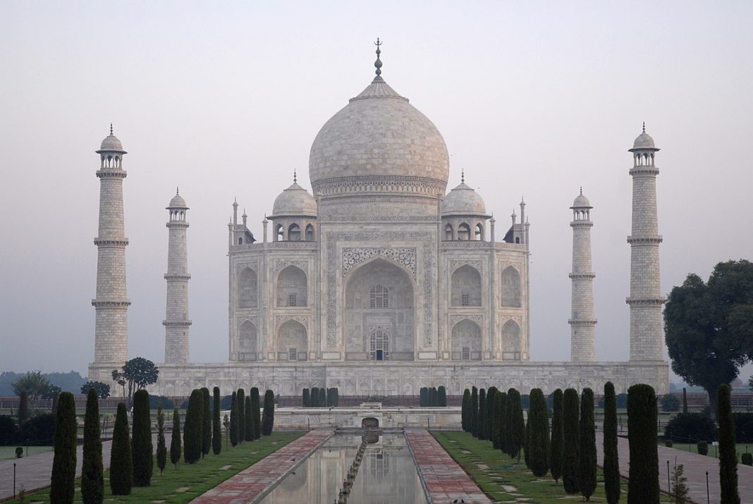 TAJ MAHAL Architecture History Myth Making More Monomousumi 