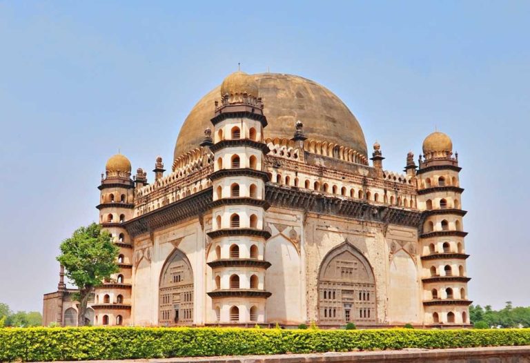GOL GUMBAZ : THE BLACK TAJ MAHAL
