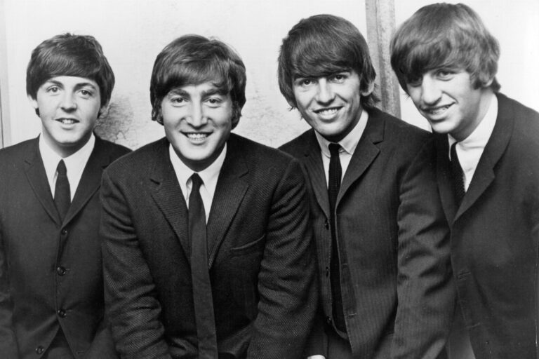 The Beatles –  Members, Songs, Albums & Facts
