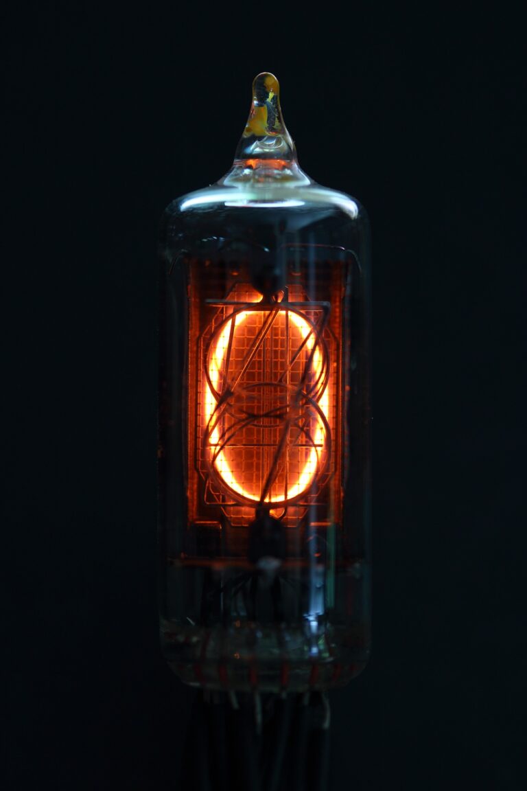 nixie-3407303_1920