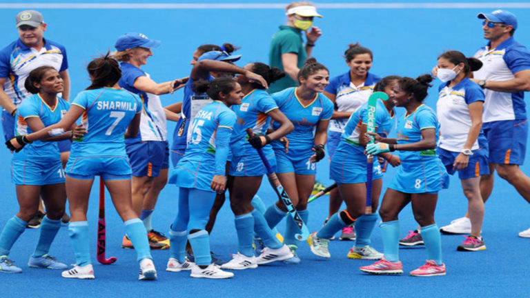 tokyo-olympics-2020-indian-womens-hockey-team-beat-australia-1-0-to-reach-first-ever-semi-final